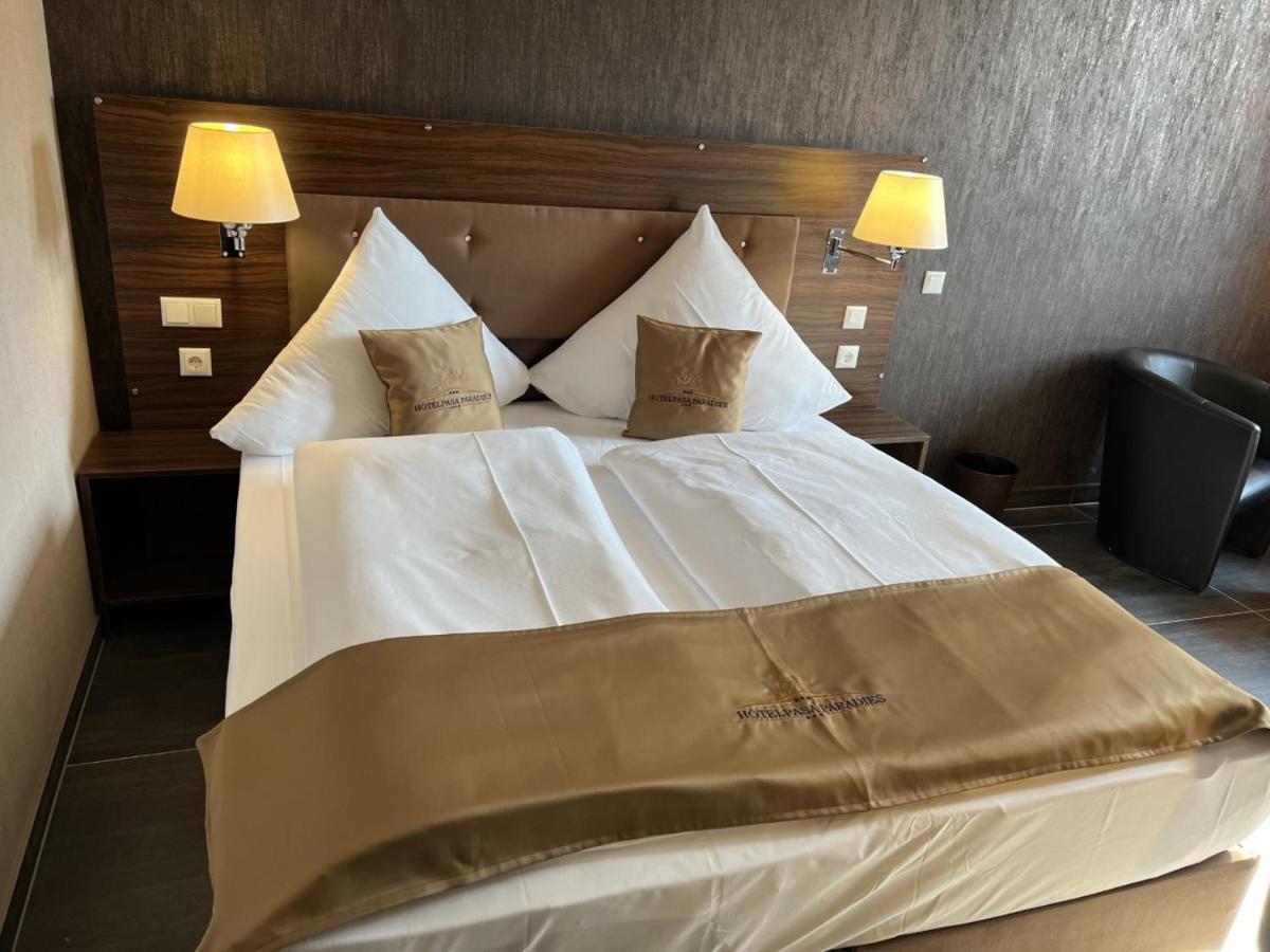Hotel Pasa Paradies Kostenlose Parkplaetze Hanau Exteriör bild